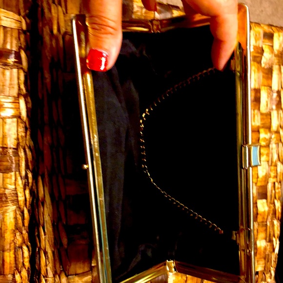 Vintage 1960s Barbie Gold metallic clutch purse - Picture 3 of 4